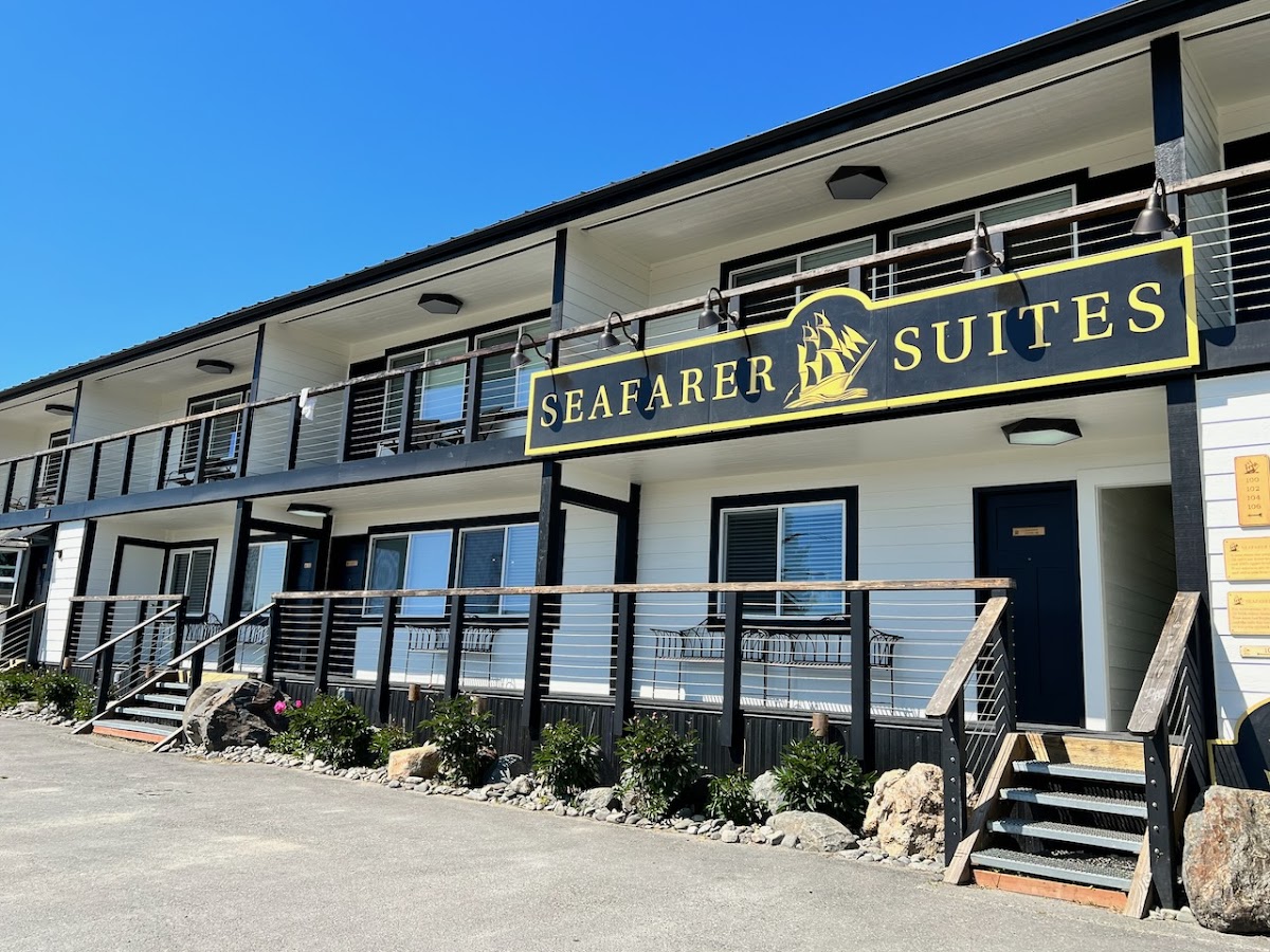 Seafarer Suites