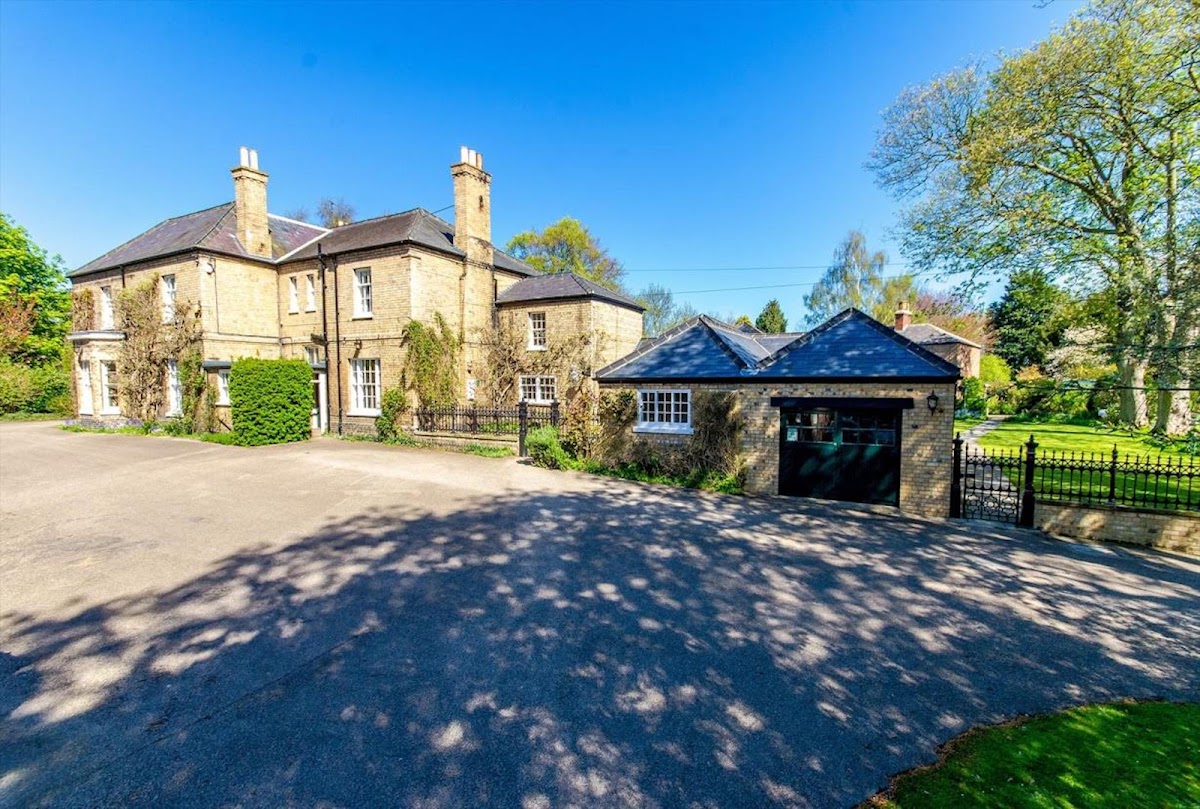 Northolme Hall Holiday Let