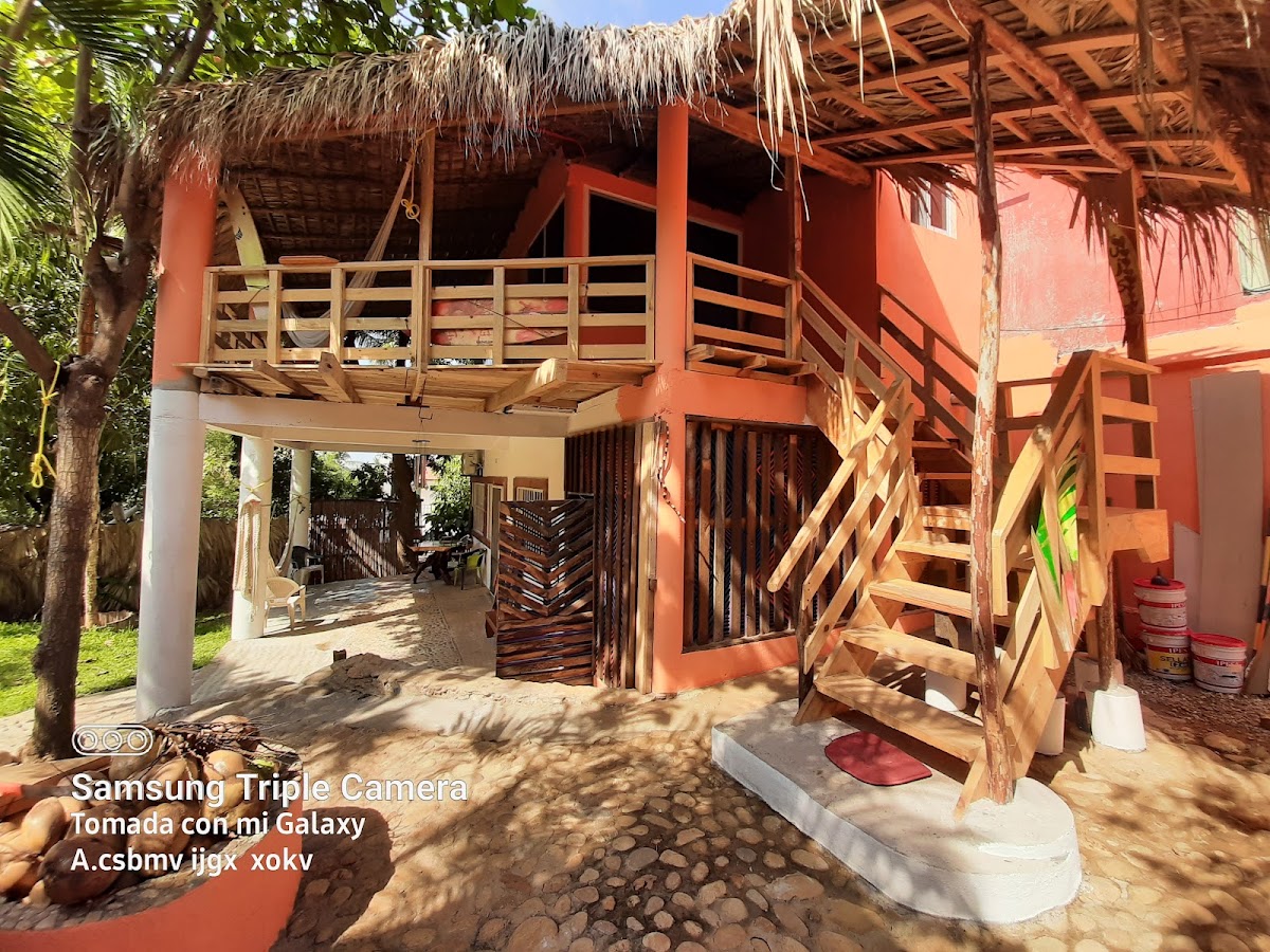 CASA SIN FRONTERAS