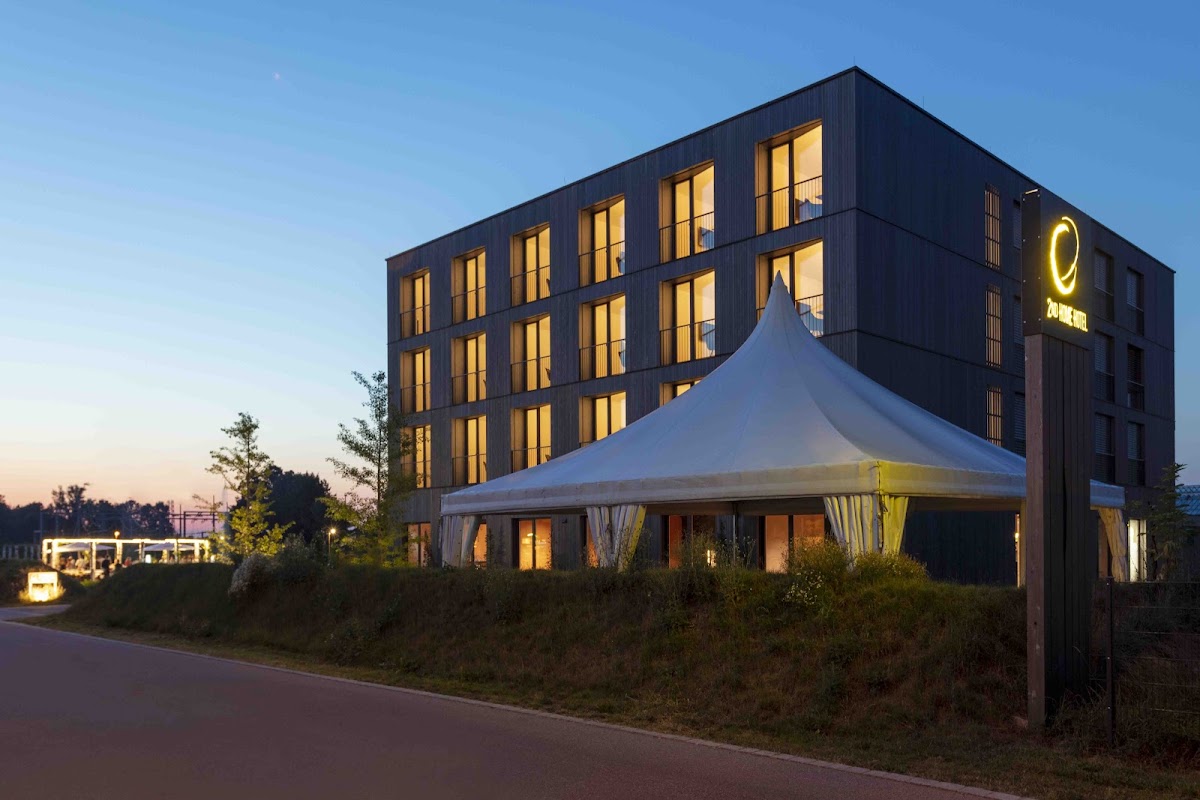 2ND HOME HOTEL