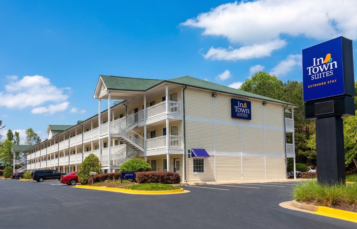 InTown Suites Extended Stay Atlanta GA - Suwanee