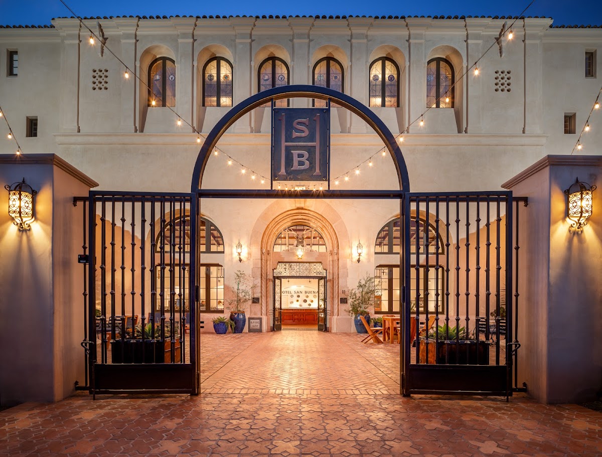 Hotel San Buena