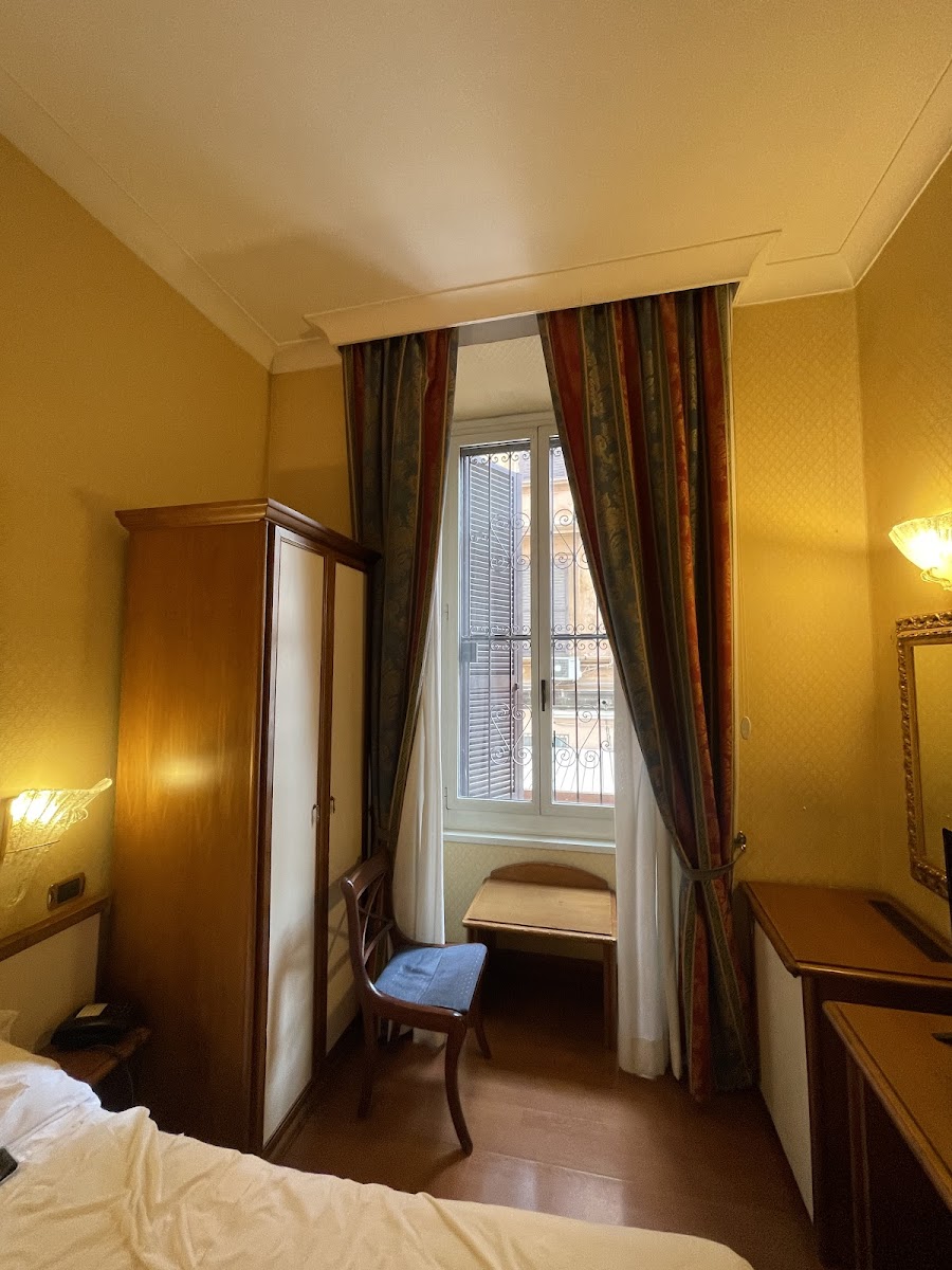 Hotel Serena